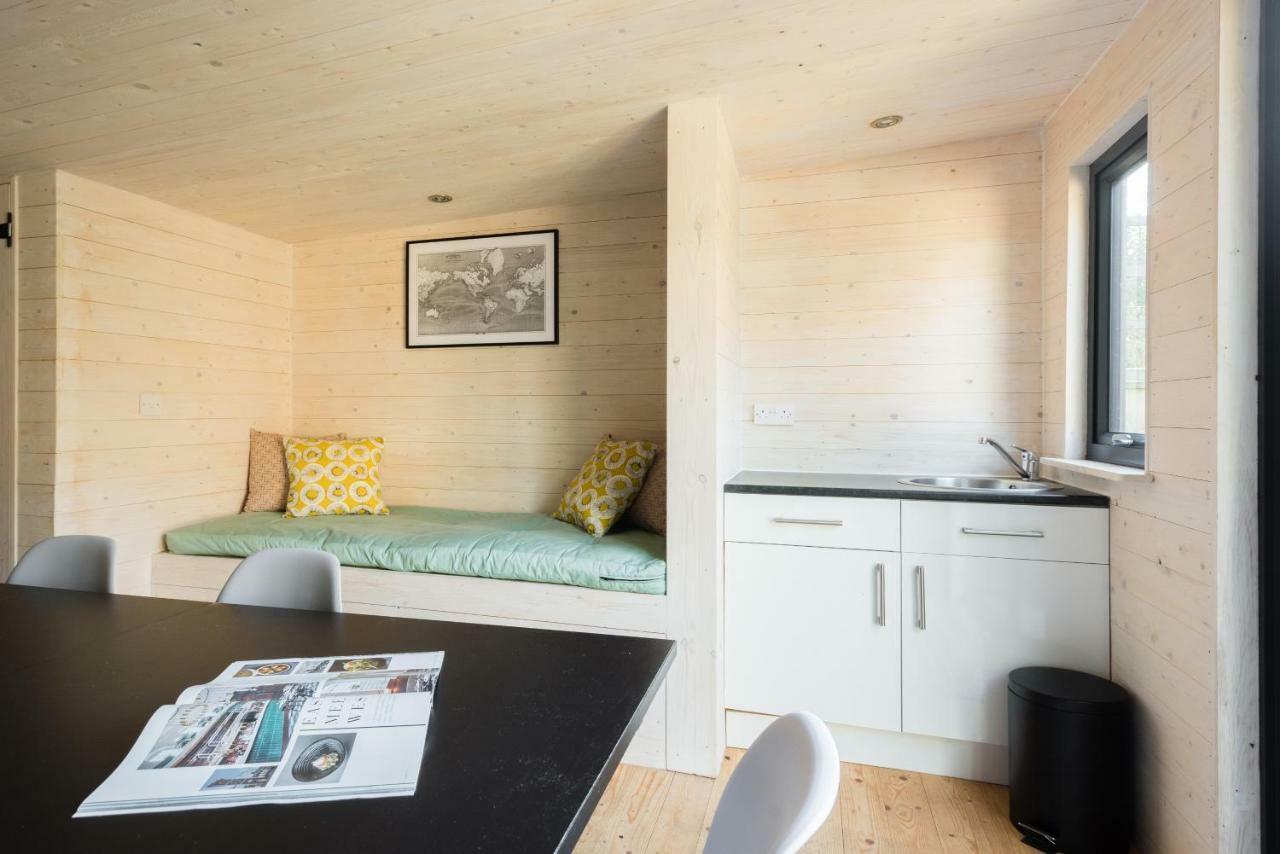 The Navy Court - Scandinavian Inspired 4Bdr Home Oxford Buitenkant foto