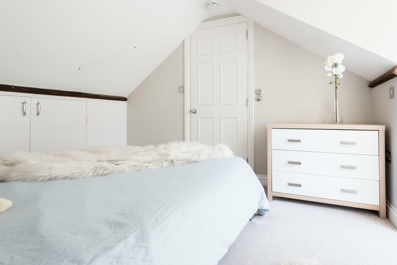 The Navy Court - Scandinavian Inspired 4Bdr Home Oxford Buitenkant foto