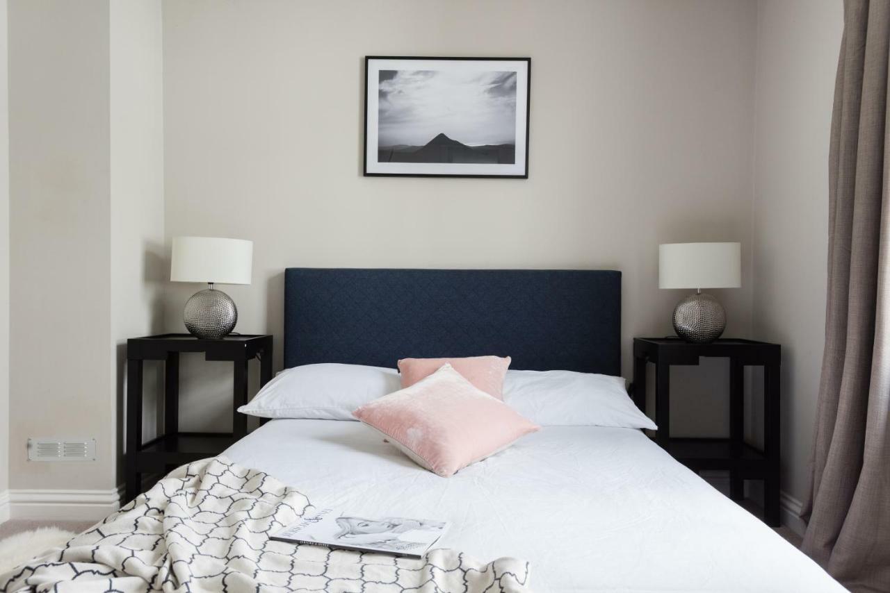 The Navy Court - Scandinavian Inspired 4Bdr Home Oxford Buitenkant foto