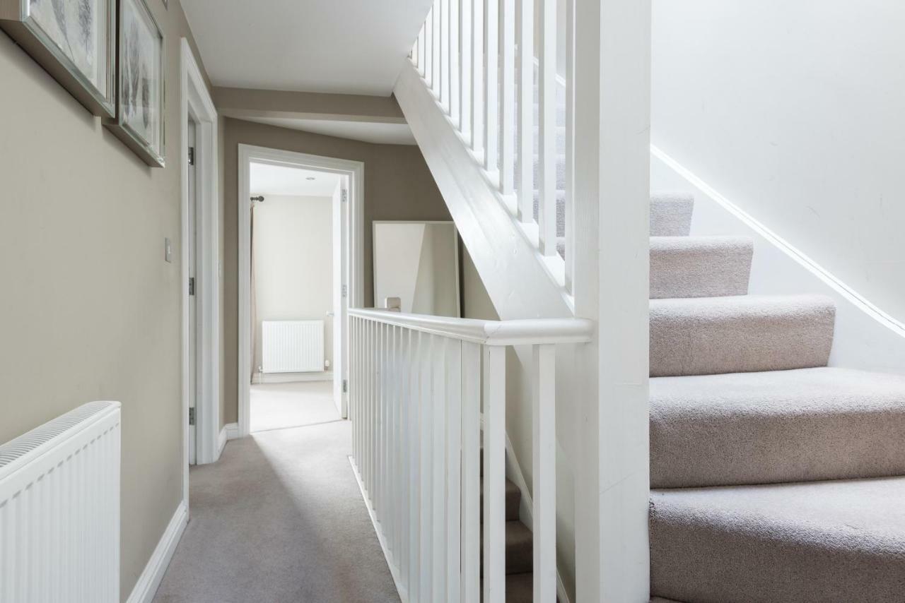 The Navy Court - Scandinavian Inspired 4Bdr Home Oxford Buitenkant foto