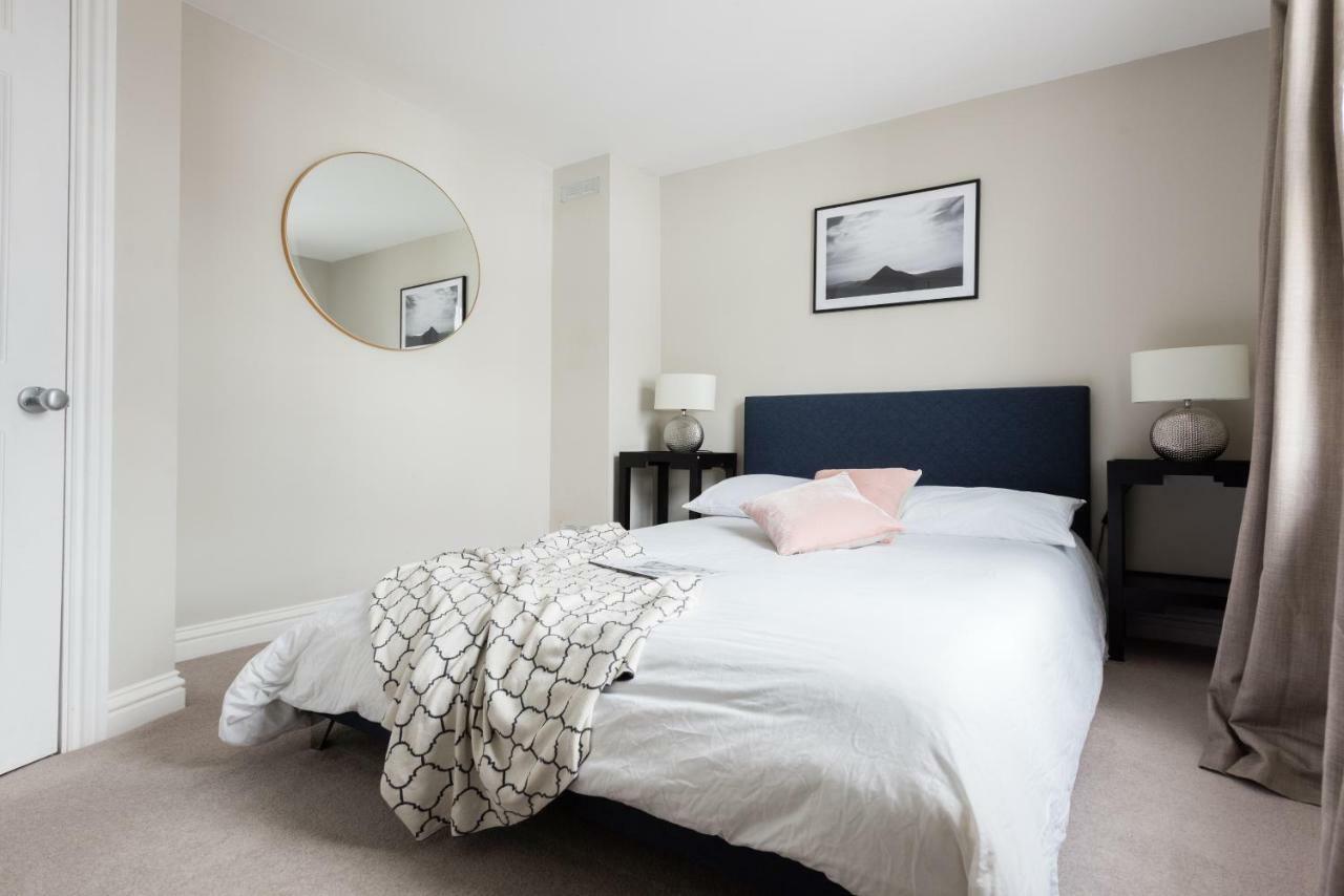 The Navy Court - Scandinavian Inspired 4Bdr Home Oxford Buitenkant foto